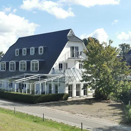 Bernsteinhaus In 1-raum-wohnung Nr 8 Mit West-balkon *