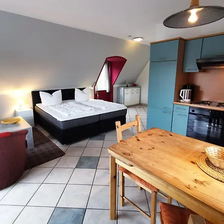 Appartement Unsere 1-raum-perle Fuer Zwei Im Bernsteinhaus - 8 - Zingst